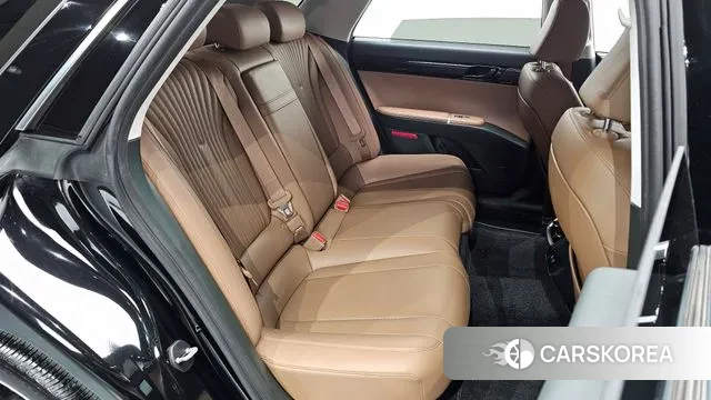 Hyundai Grandeur Hybrid (GN7) 2023 Черный из Кореи, фото 3