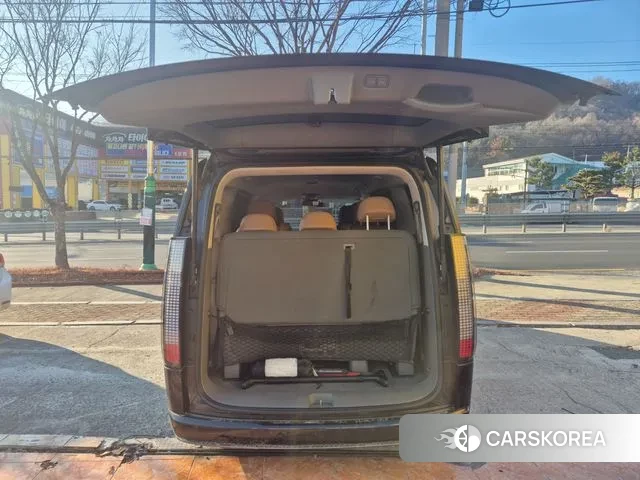 Hyundai Staria 2021 Черный из Кореи, фото 3