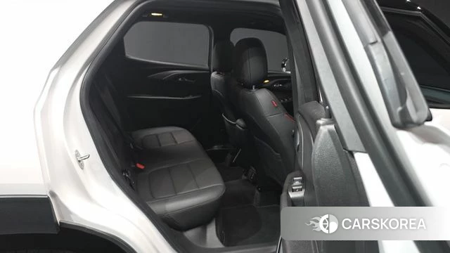 Chevrolet (GM Daewoo) Trailblazer 2022 Белый из Кореи, фото 3
