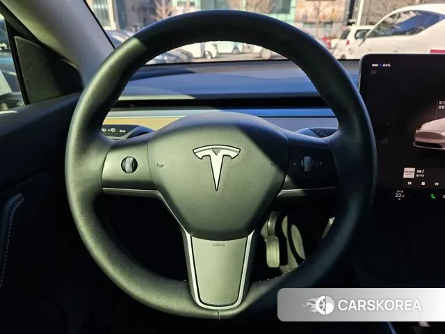 Tesla Model Y 2022 Белый из Кореи, фото 3
