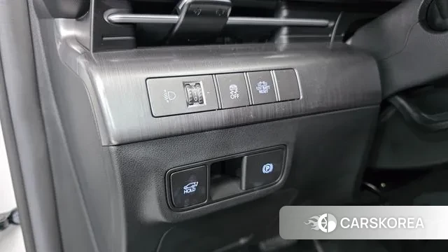 Hyundai Kona Hybrid (SX2) 2023 Белый из Кореи, фото 3