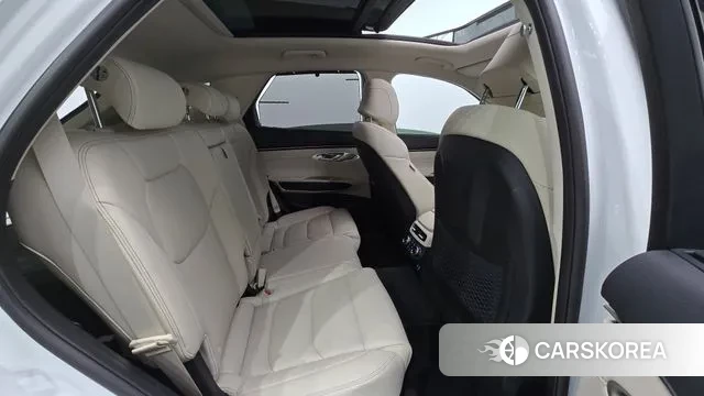 Genesis GV70 2022 Белый из Кореи, фото 3