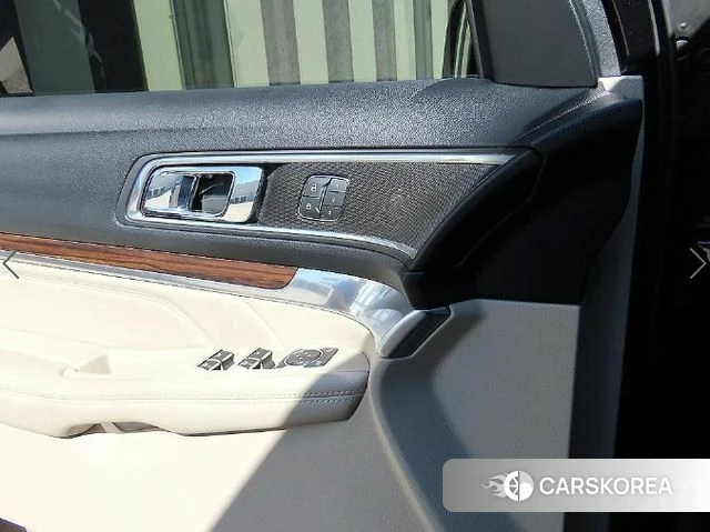 Ford Explorer 2019 Черный из Кореи, фото 3