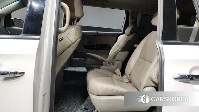 Kia The New Carnival 2019 Белый из Кореи, фото 3