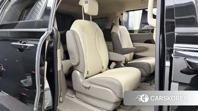 Kia The New Carnival 4th Generation 2024 Черный из Кореи, фото 3