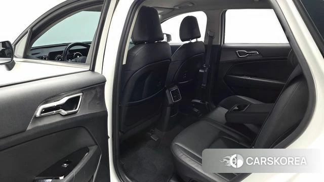 Kia Sportage 5th Generation 2021 Белый из Кореи, фото 3