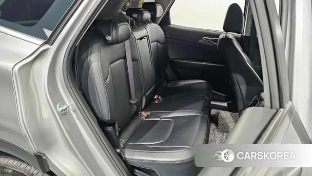 Kia Sportage 5th Generation Hybrid 2022 Серебристо-серый из Кореи, фото 3