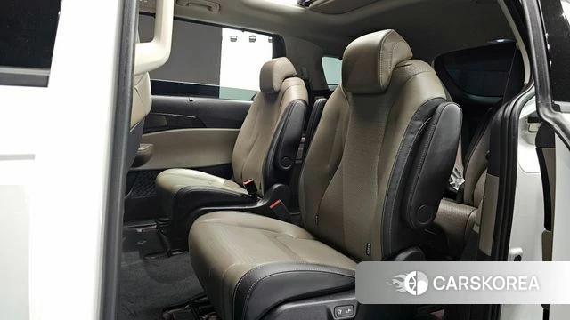 Kia The New Carnival 4th Generation 2024 Белый из Кореи, фото 3