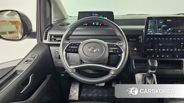 Hyundai Staria 2023 Белый из Кореи, фото 3