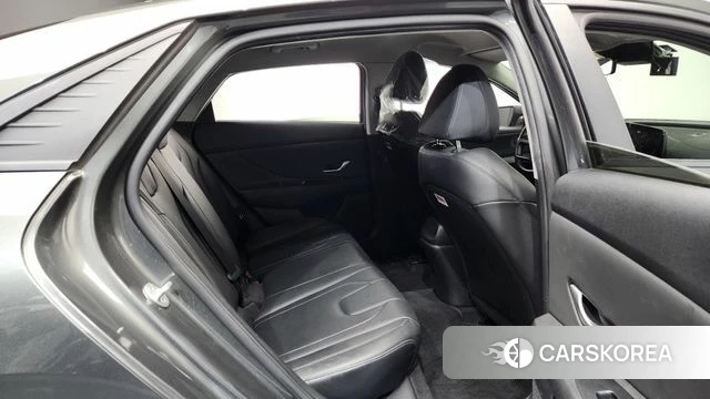 Hyundai Avante (CN7) 2021 Серый из Кореи, фото 3