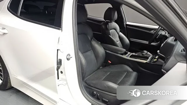 Kia Stinger id 3651446 из Кореи 3