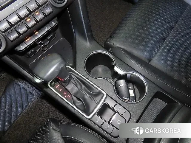 Kia Sportage The Bold 2018 Белый из Кореи, фото 3