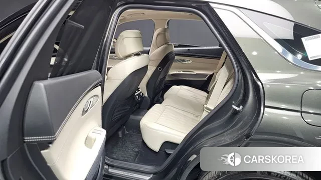 Genesis GV70 2024 Темно-зеленый из Кореи, фото 3