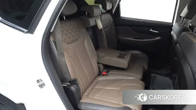 Hyundai The New Santa Fe 2023 Белый из Кореи, фото 3