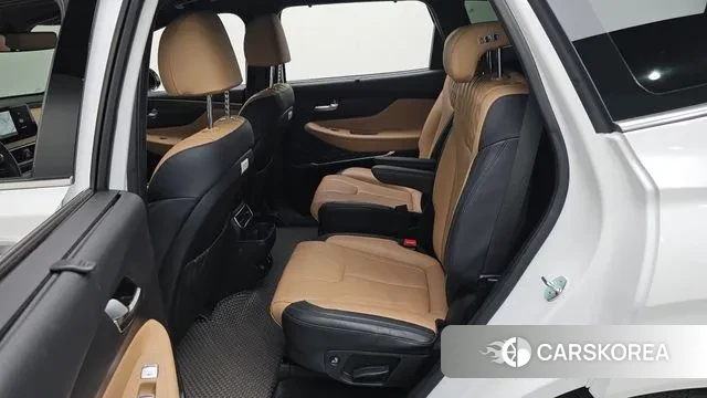 Hyundai The New Santa Fe 2023 Белый из Кореи, фото 3