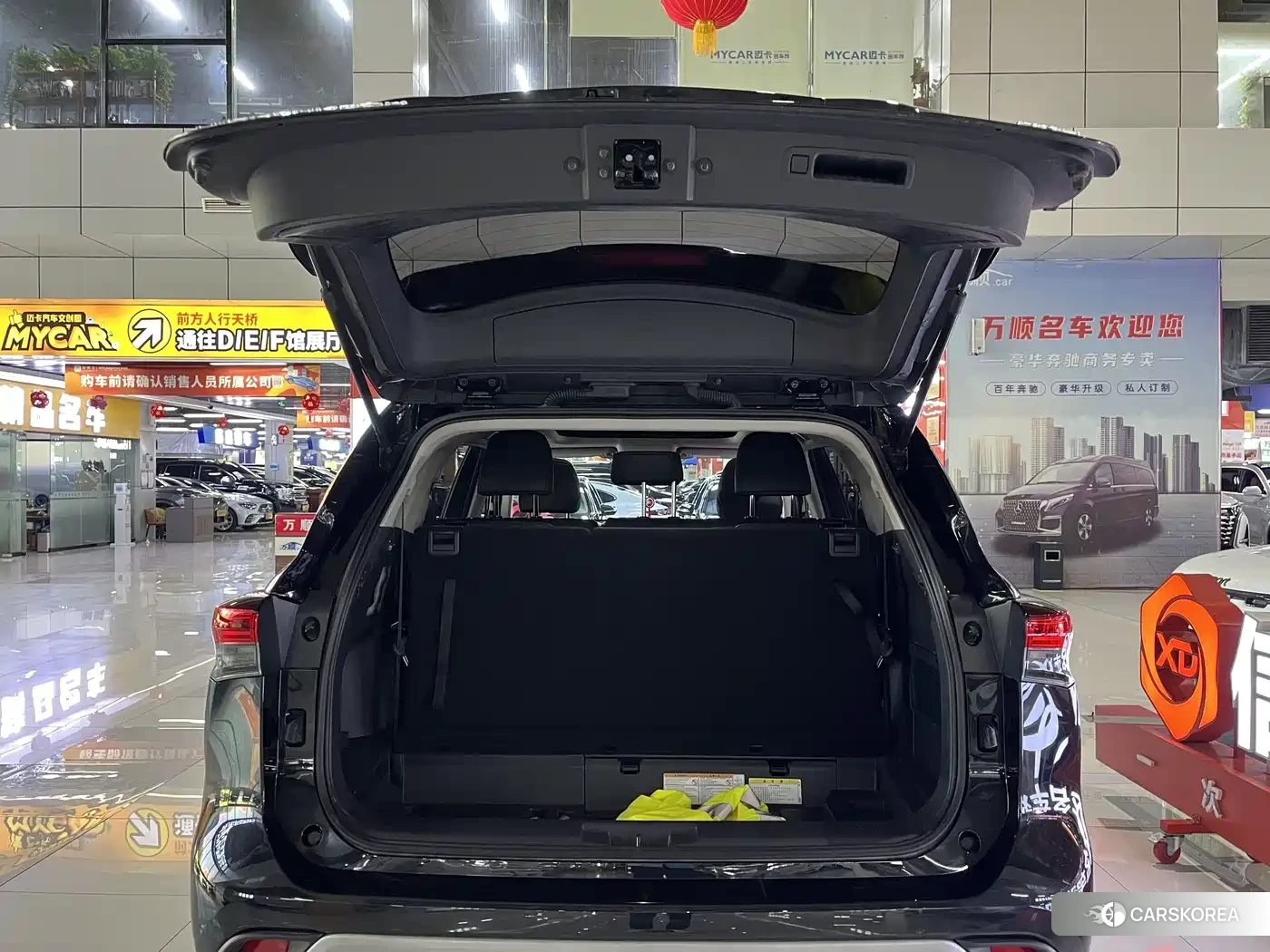 Toyota Highlander 2024 Черный из Китая, фото 3