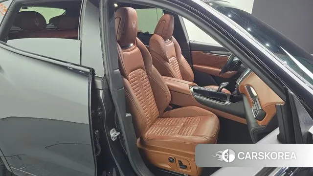 Maserati Levante 2020 Черный из Кореи, фото 3