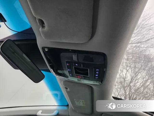 Hyundai Staria 2022 Серый из Кореи, фото 3