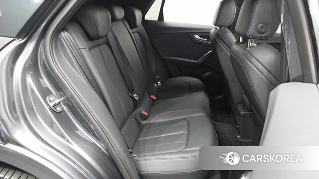 Audi Q2 2023 Серый из Кореи, фото 3