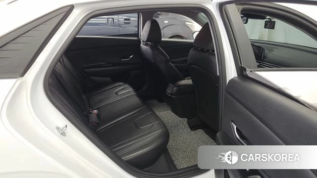 Hyundai Avante (CN7) 2021 Белый из Кореи, фото 3