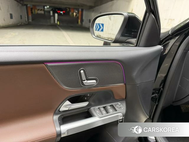 Mercedes-Benz GLB 2023 Черный из Китая, фото 3