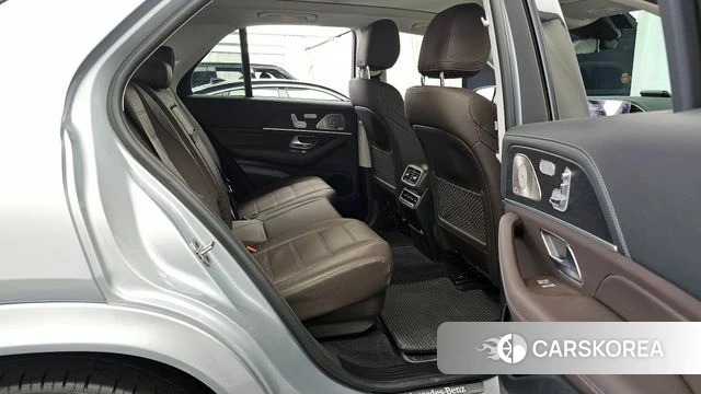 Mercedes-Benz GLE-Class W167 2023 Серебристо-серый из Кореи, фото 3