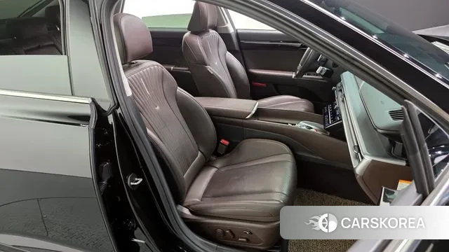 Hyundai Grandeur Hybrid (GN7) 2024 Черный из Кореи, фото 3