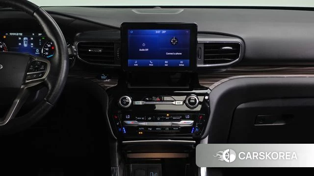Ford Explorer 6th Generation 2021 Белый из Кореи, фото 3