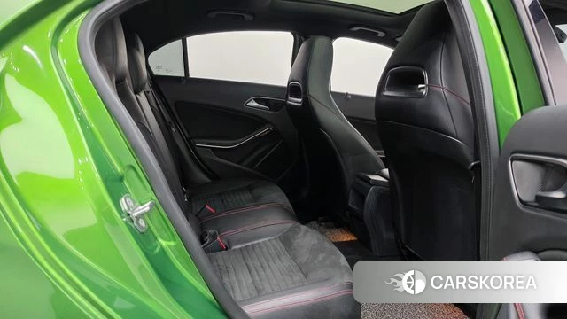 Mercedes-Benz A-Class W176 2018 Зеленый из Кореи, фото 3