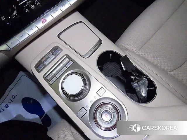 Genesis GV70 2021 Белый из Кореи, фото 3