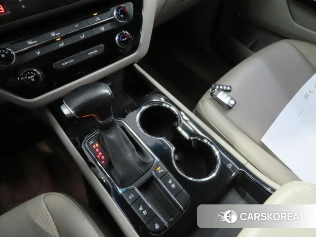 Kia The New Carnival 2019 Белый из Кореи, фото 3