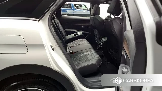 Peugeot 3008 second generation 2024 Белый из Кореи, фото 3