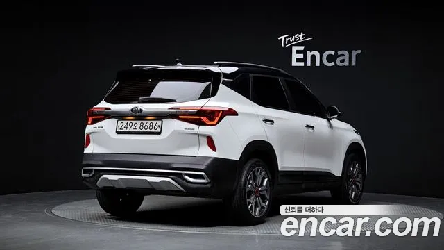 Kia Seltos 2020 Белый из Кореи, фото 3