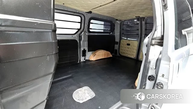 Hyundai The New Grand Starex 2018 Серебряный из Кореи, фото 3