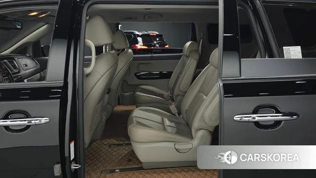 Kia The New Carnival 2018 Черный из Кореи, фото 3