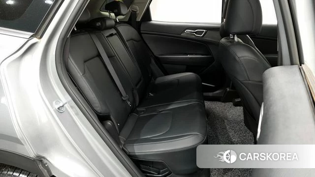 Kia Sportage 5th Generation Hybrid 2022 Серебристо-серый из Кореи, фото 3