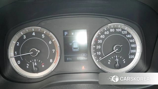 Hyundai Venue 2019 Белый из Кореи, фото 3