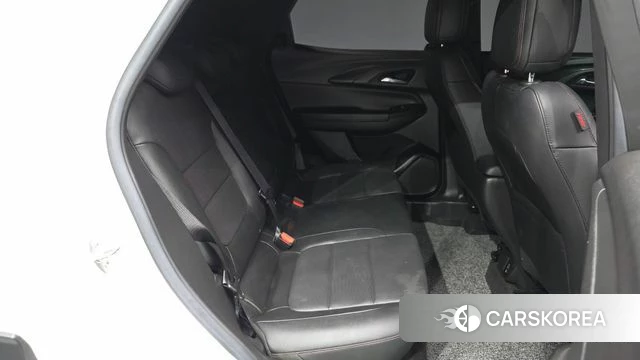 Chevrolet (GM Daewoo) Trailblazer 2022 Белый из Кореи, фото 3