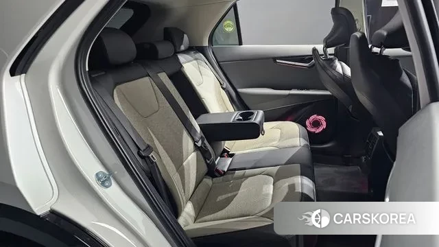 Kia Di Ol Nu Niro 2023 Белый из Кореи, фото 3