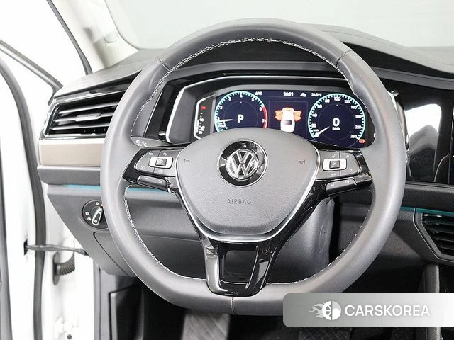 Volkswagen 7th Generation of Jetta 2021 Белый из Кореи, фото 3