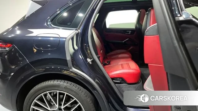 Porsche Cayenne (PO536) 2021 Черный из Кореи, фото 3