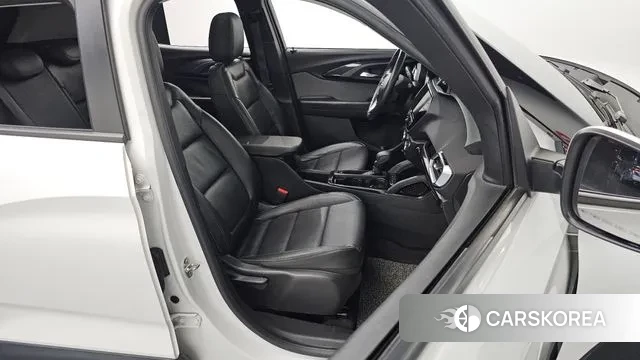 Chevrolet (GM Daewoo) Trailblazer 2020 Белый из Кореи, фото 3