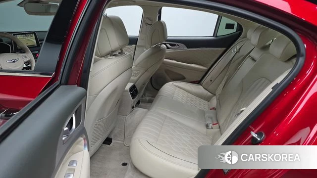 Genesis G70 2019 Красный из Кореи, фото 3