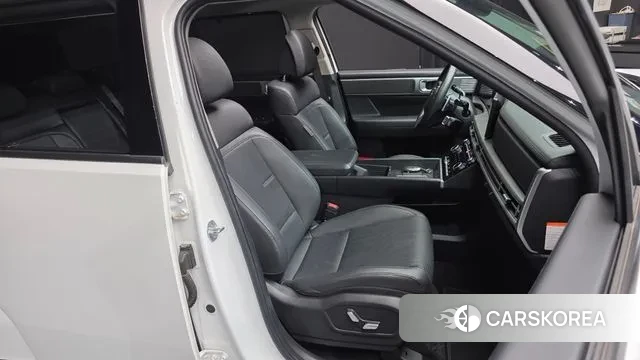 Hyundai Santa Fe (MX5) 2023 Белый из Кореи, фото 3