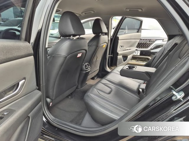 Hyundai Avante (CN7) 2022 Черный из Кореи, фото 3