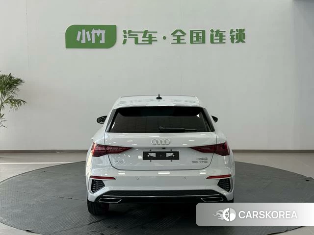 Audi A3 2023 Белый из Китая, фото 3