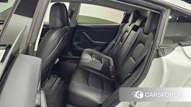 Tesla Model 3 2022 Белый из Кореи, фото 3