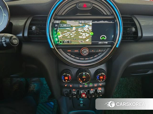 Mini Cooper 2021 Темно-зеленый из Кореи, фото 3