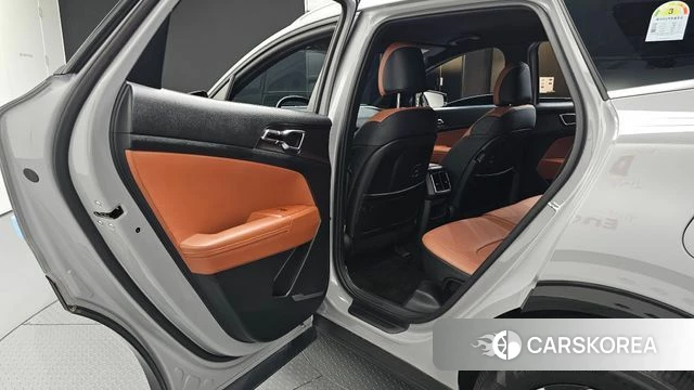 Kia The New Sportage 5th Generation 2024 Серебристо-серый из Кореи, фото 3