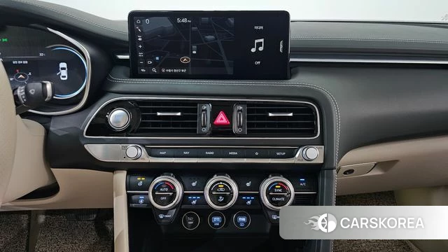 Genesis The New G70 2023 Белый из Кореи, фото 3
